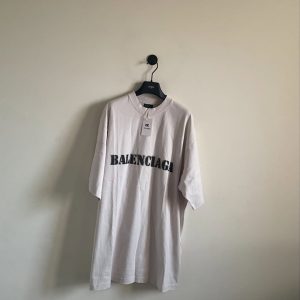 巴黎世家新款logo短袖