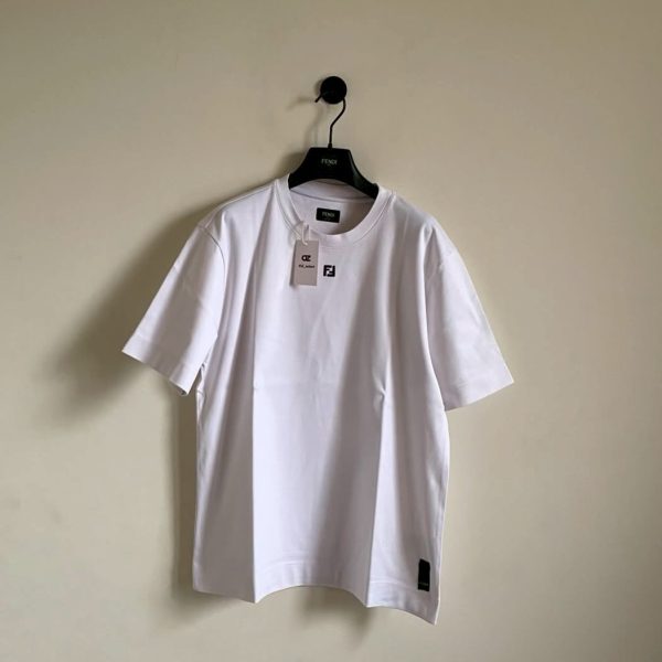 Fendi 胸前logo短袖