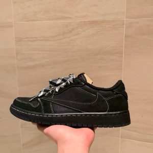 AJ1 low 黑倒鉤