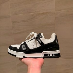 LV trainer 牛仔黑白