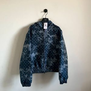 LV 掛毯滿印連帽外套
