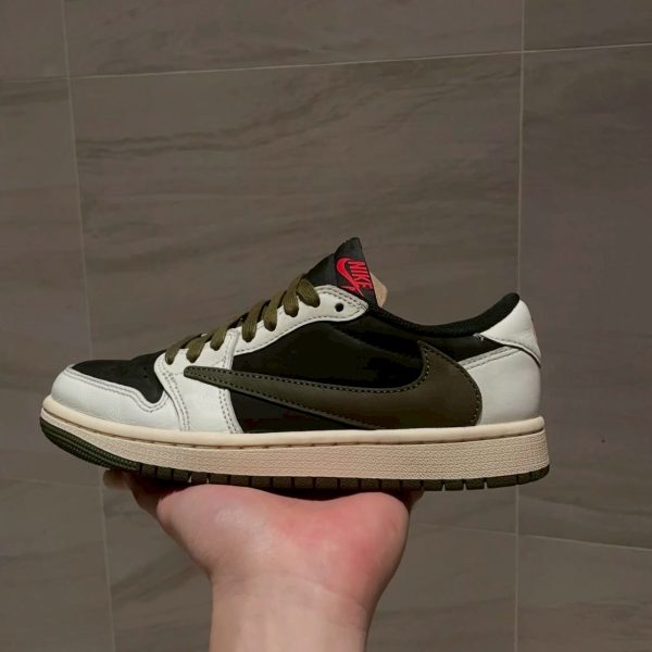 Aj1 low 橄欖綠倒鉤