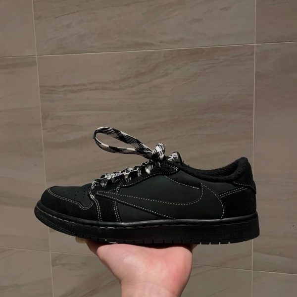 Aj1 low 黑倒鉤